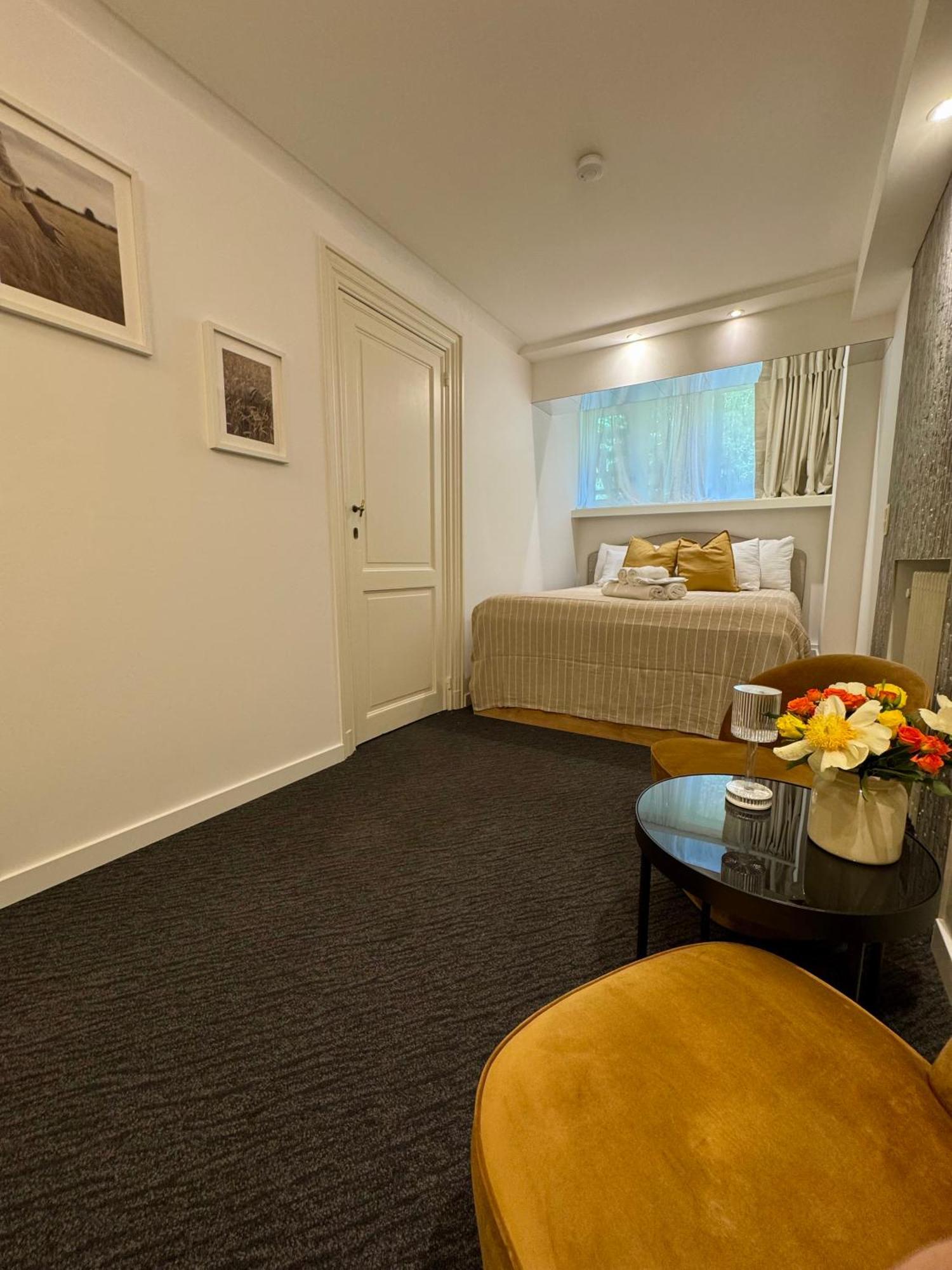 Hotel De Maitre De Vaughan Brussels Luaran gambar